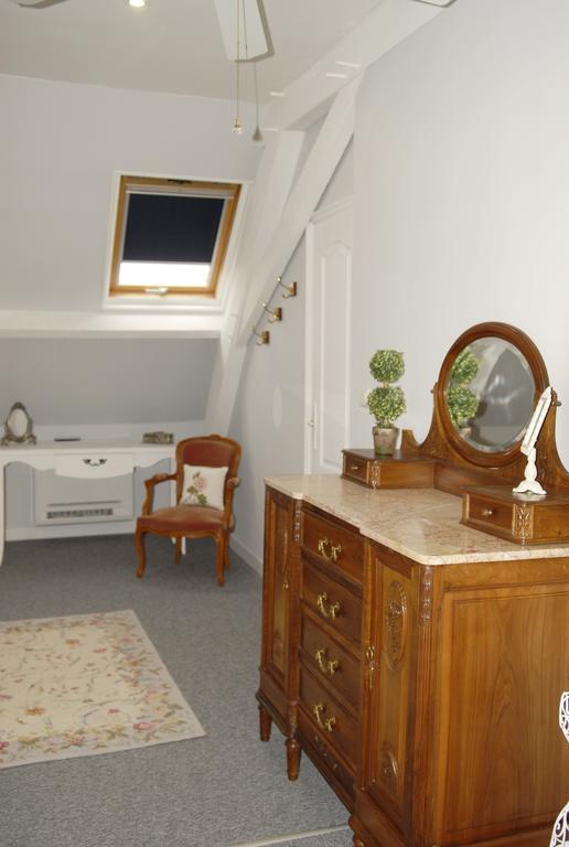 La Grande Maison Bed & Breakfast Бержерак Стая снимка